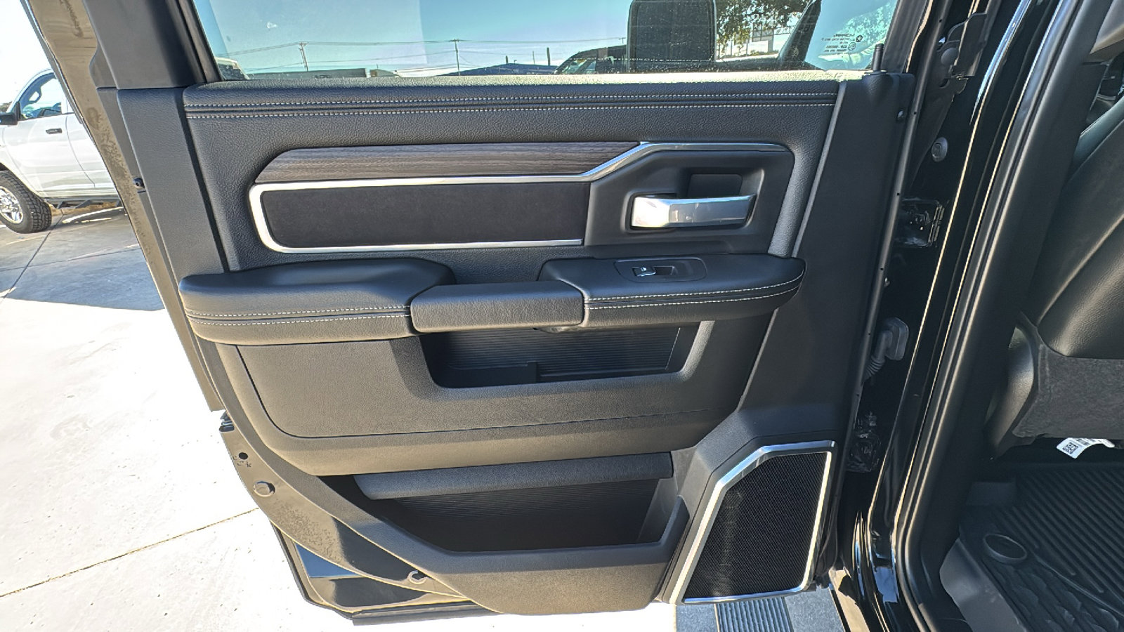 Used 2025 RAM 3500 Laramie w/ Night Edition image 16