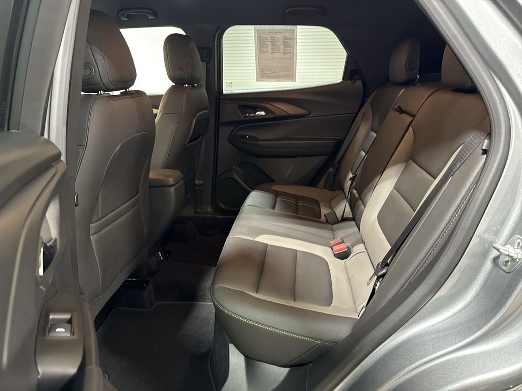 Used 2025 Chevrolet TrailBlazer ACTIV w/ Convenience Package AWD/4WD image 22