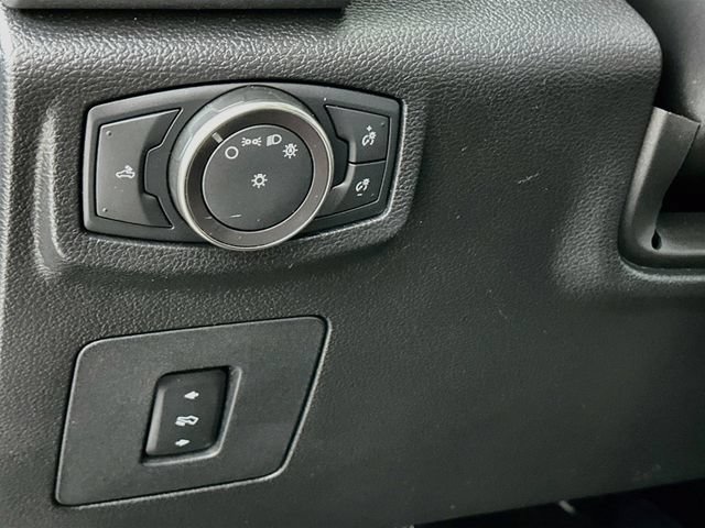 Used 2018 Ford F150 Raptor w/ Equipment Group 802A Luxury AWD/4WD image 13