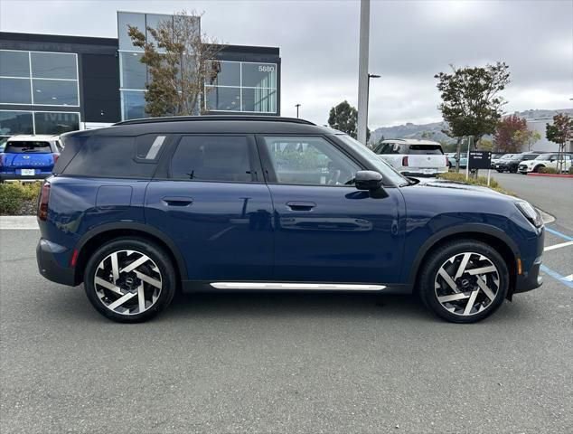 New 2025 MINI Cooper Countryman SE w/ Comfort Package Max image 6