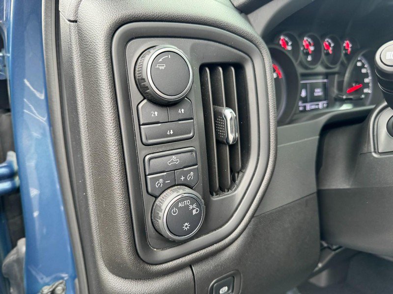 Used 2025 Chevrolet Silverado 2500 Custom w/ Custom Blackout Package AWD/4WD image 16