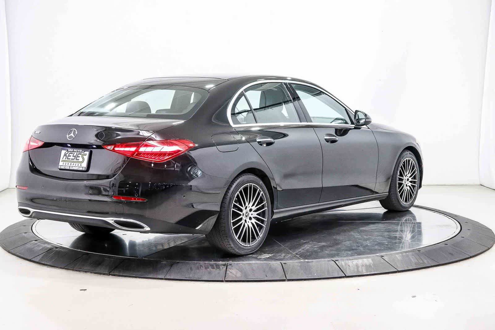 Certified 2023 Mercedes-Benz C 300 Sedan image 4