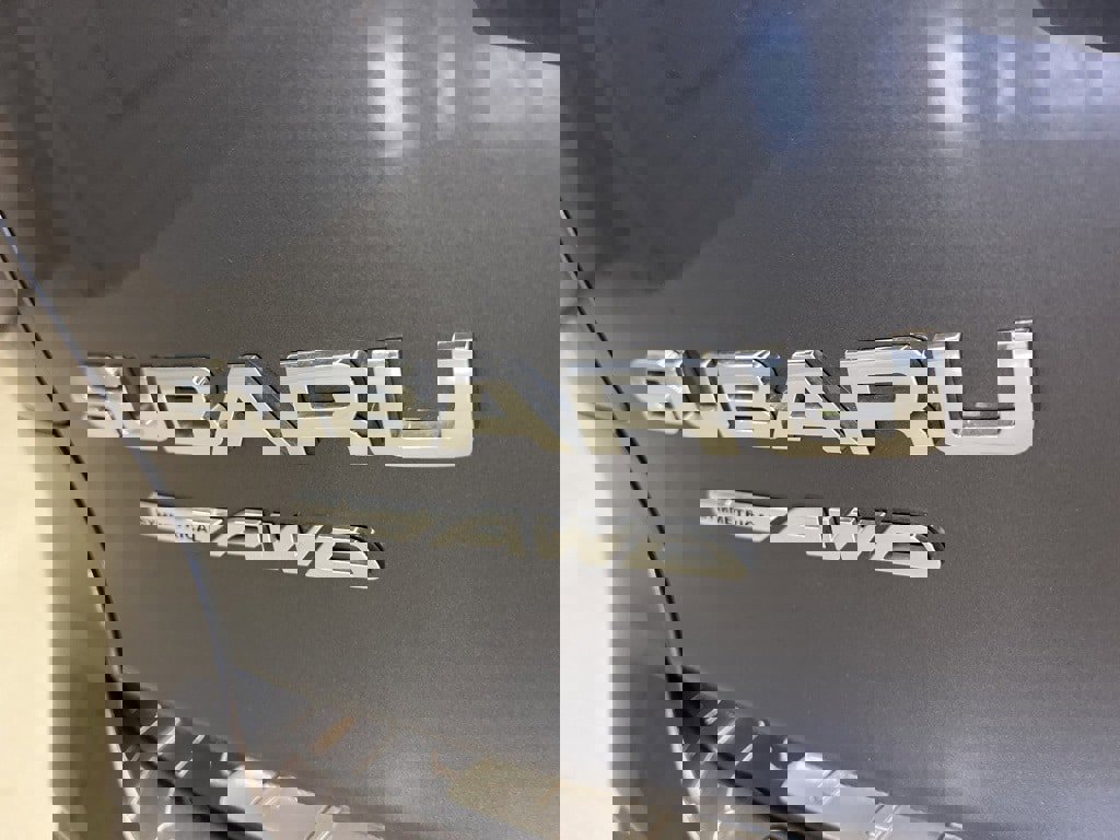 Used 2024 Subaru Ascent Touring image 39