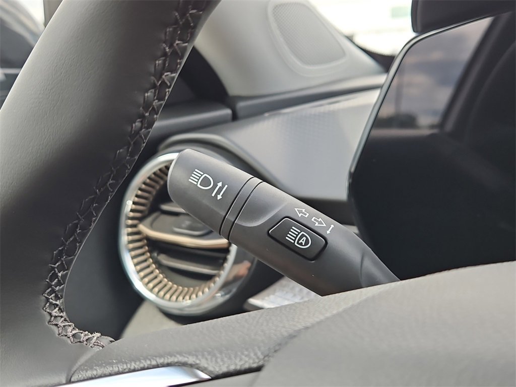 New 2026 Chevrolet Trax ACTIV w/ Driver Confidence Package image 23