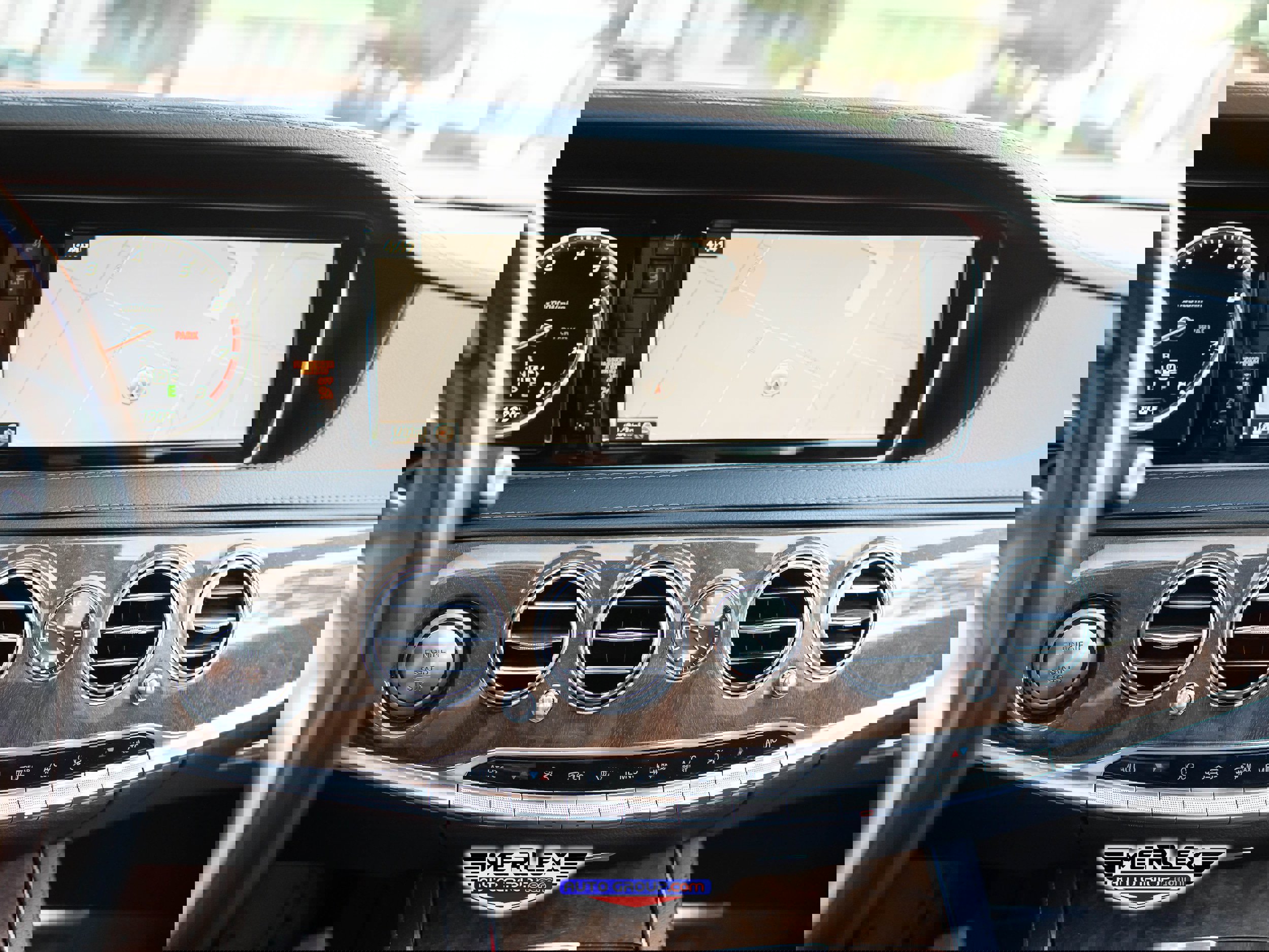 Used 2015 Mercedes-Benz S 550 4MATIC Sedan image 31