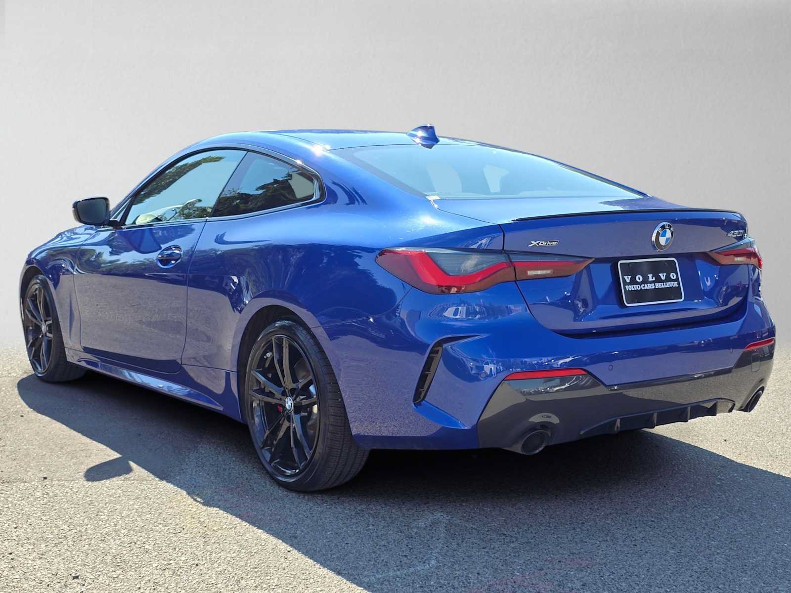 Used 2023 BMW 430i xDrive Coupe w/ M Sport Package AWD/4WD image 5
