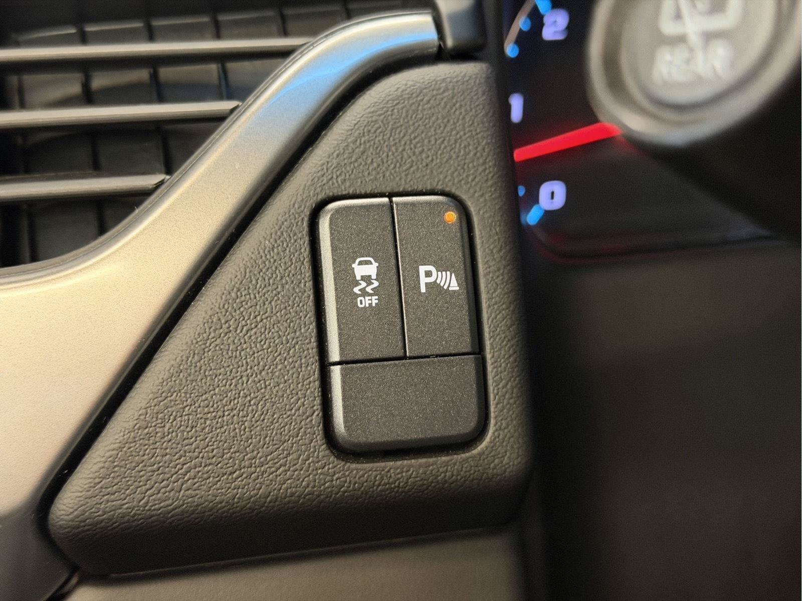 Used 2019 Chevrolet Tahoe LS AWD/4WD image 36