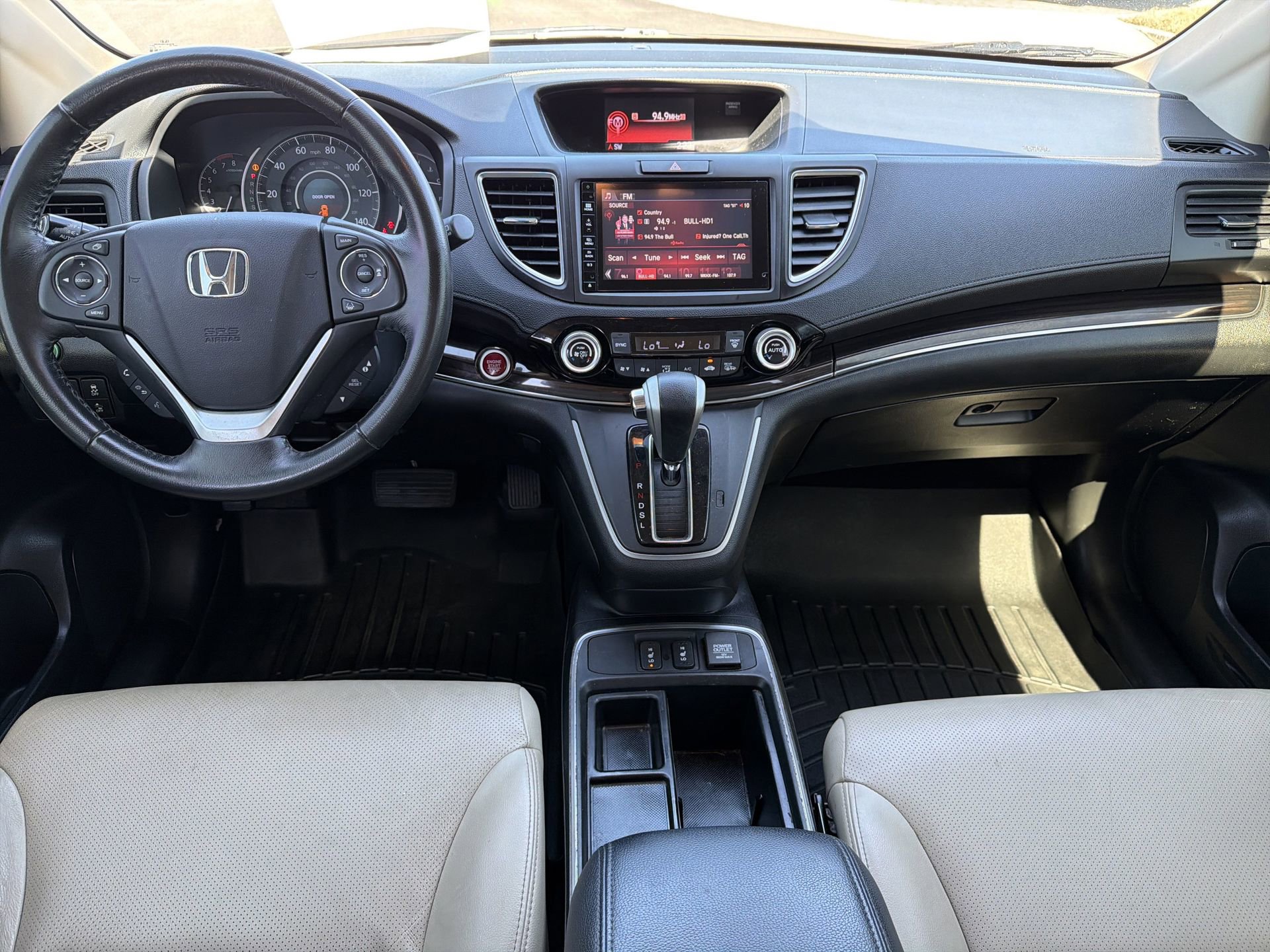 Used 2016 Honda CR-V Touring image 2