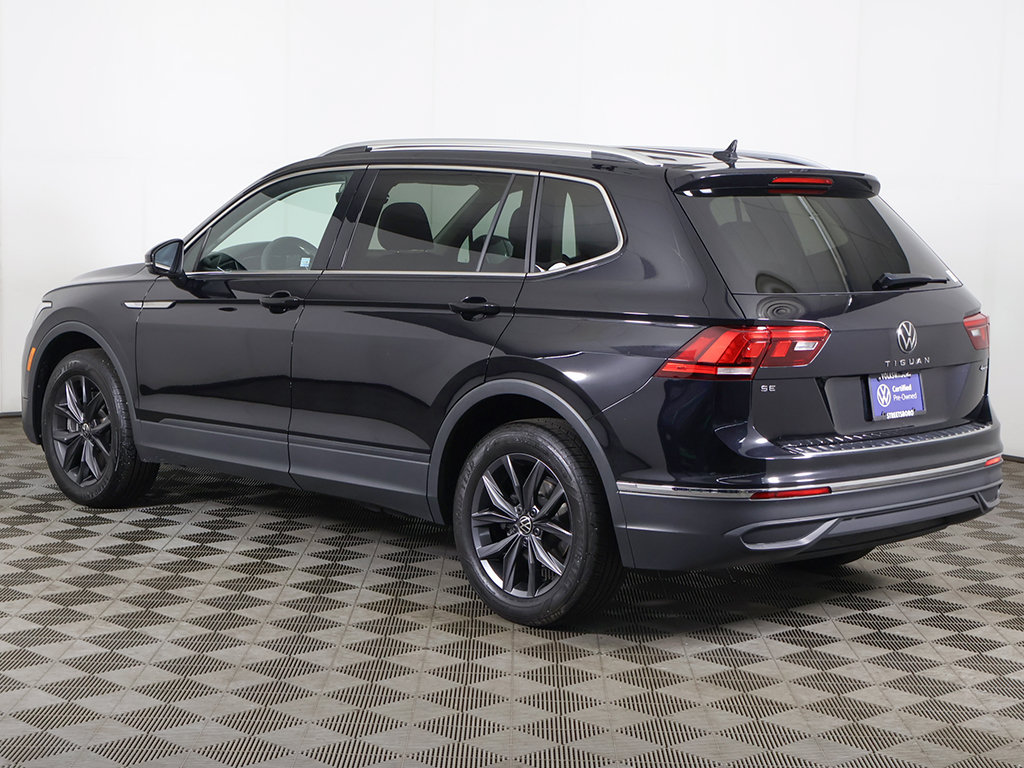 Certified 2024 Volkswagen Tiguan SE AWD/4WD image 9