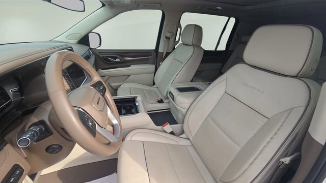 Used 2024 GMC Yukon XL Denali image 32