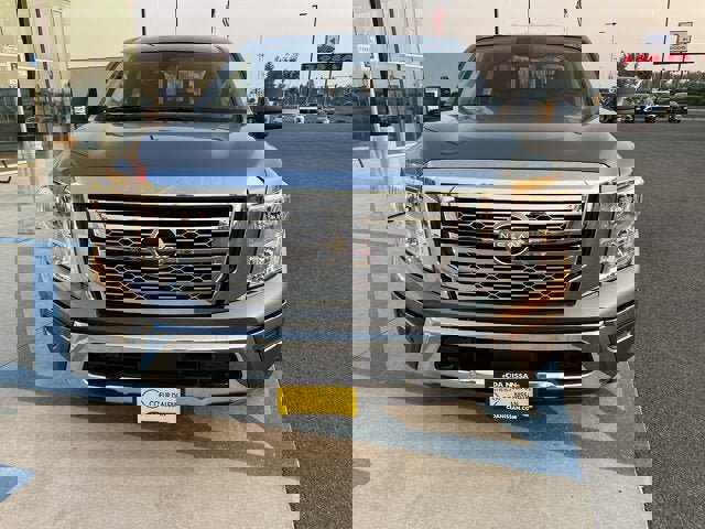 Certified 2024 Nissan Titan SV w/ SV Convenience Package image 8