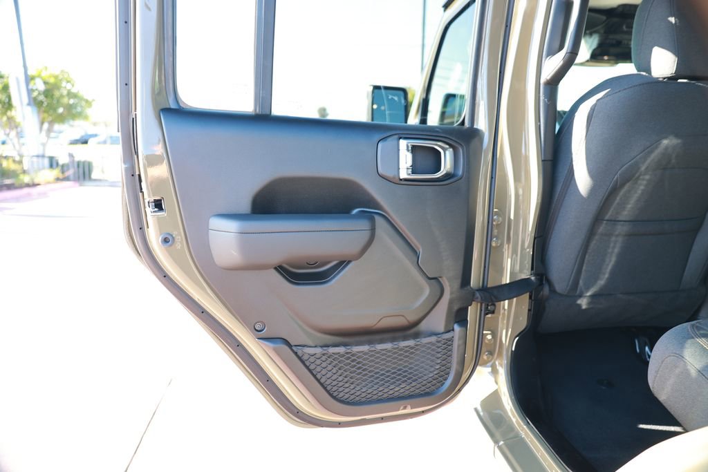 New 2026 Jeep Wrangler Sport S image 32