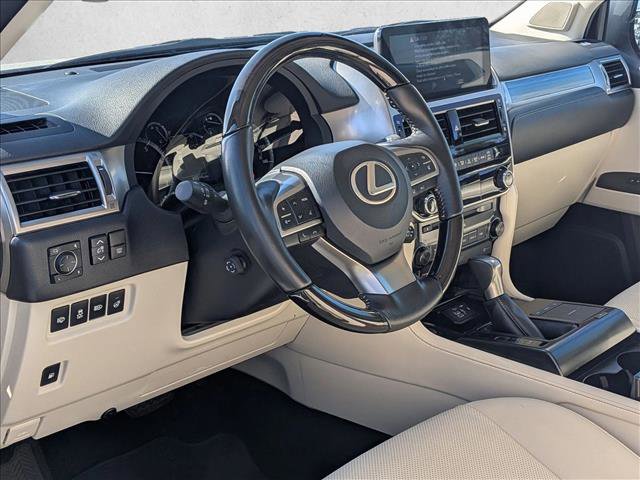 Used 2022 Lexus GX 460 Premium w/ Premium Plus Package image 10