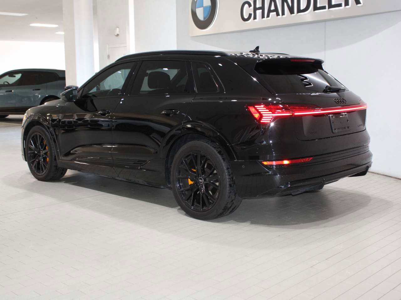 Used 2023 Audi e-tron Chronos AWD/4WD image 5