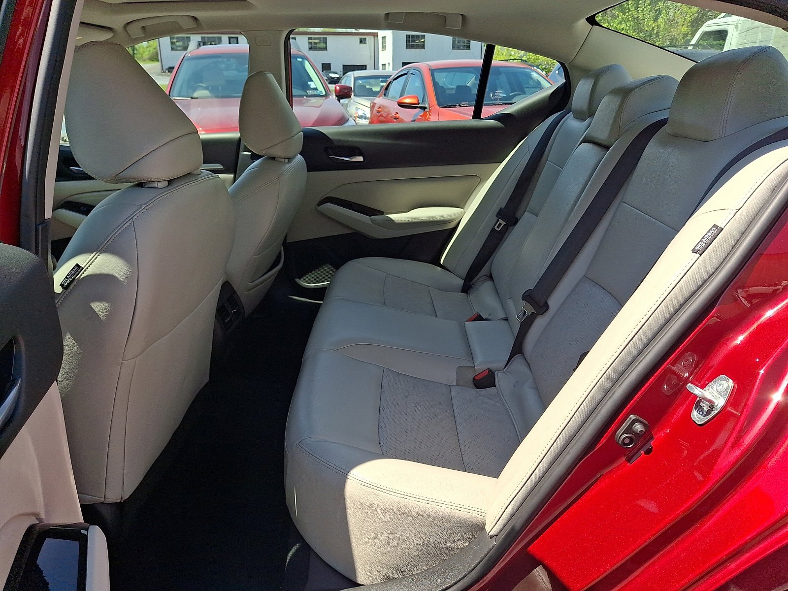 Used 2023 Nissan Altima 2.5 SL AWD/4WD image 10