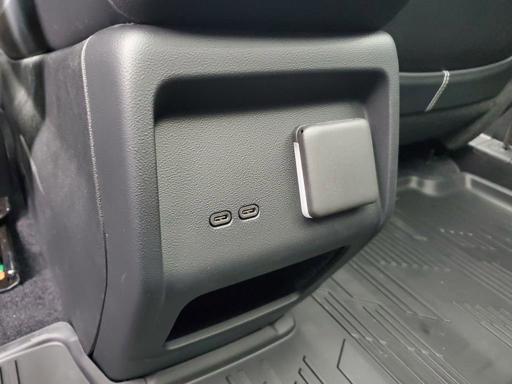 New 2026 Cadillac Optiq Sport 1 image 21