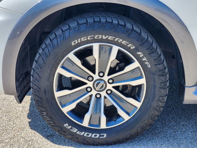 Used 2020 Nissan Armada SL w/ Premium Package image 8