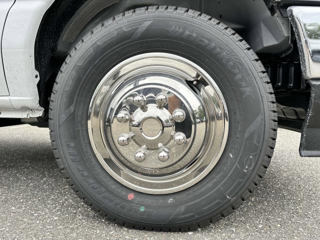 New 2026 Ford E-350 and Econoline 350 Super Duty w/ Power Equipment Group RWD image 7