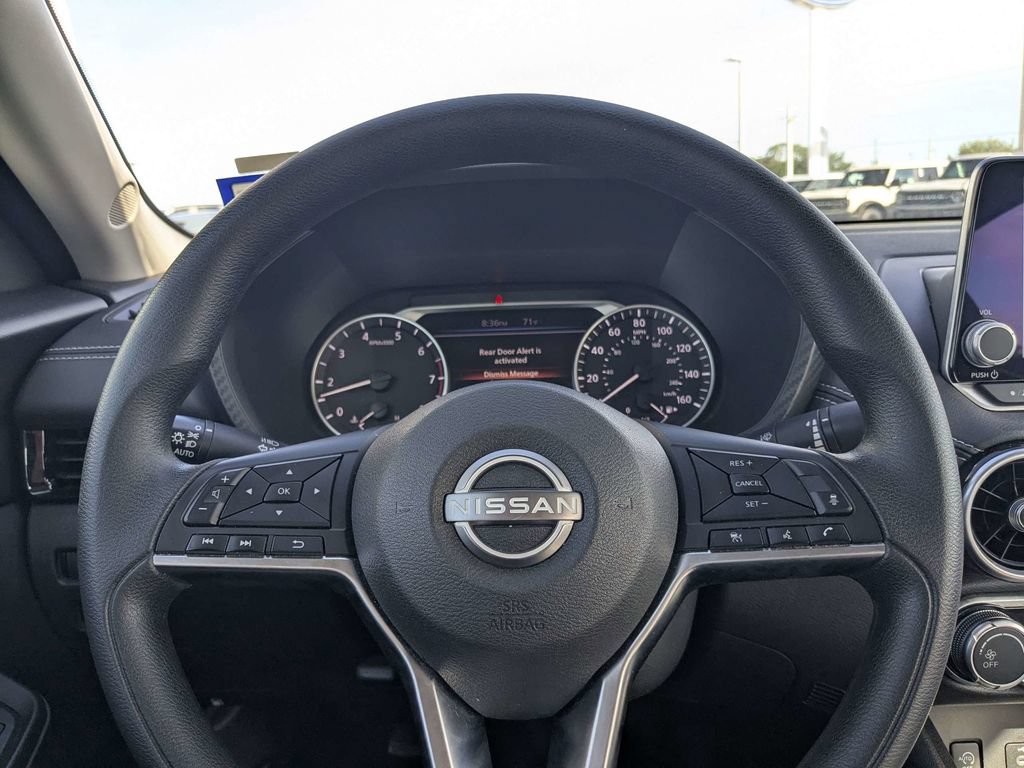 Used 2024 Nissan Sentra SV FWD image 19