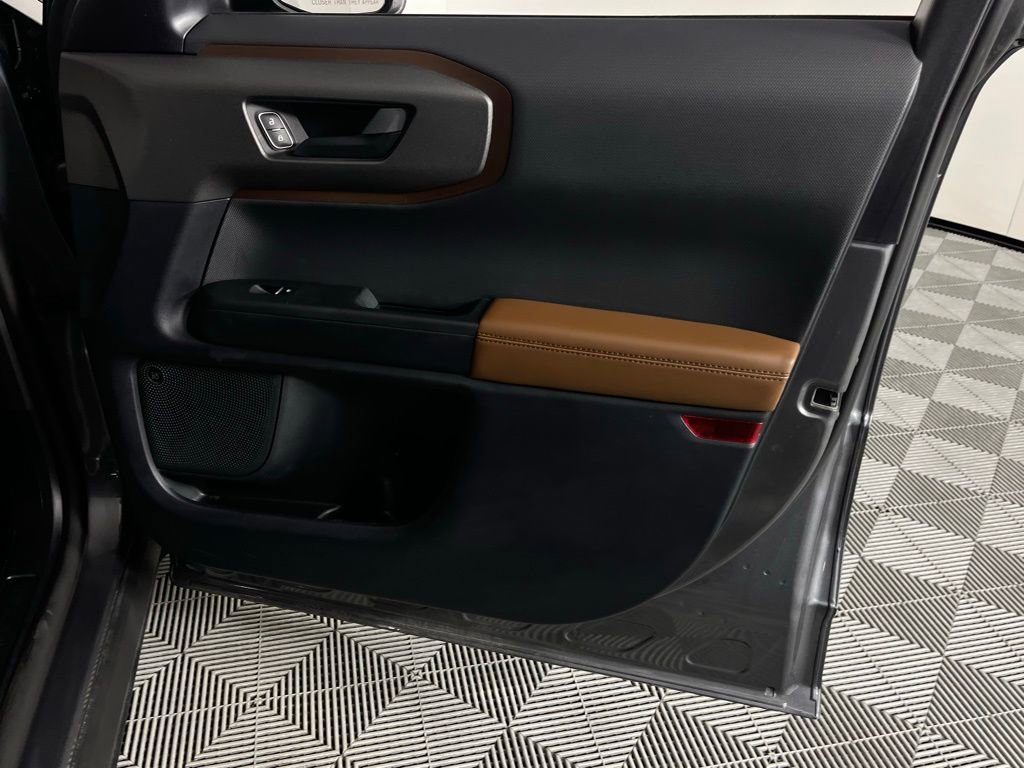 Used 2025 Ford Bronco Sport Outer Banks w/ Outer Banks Tech Package+ image 31