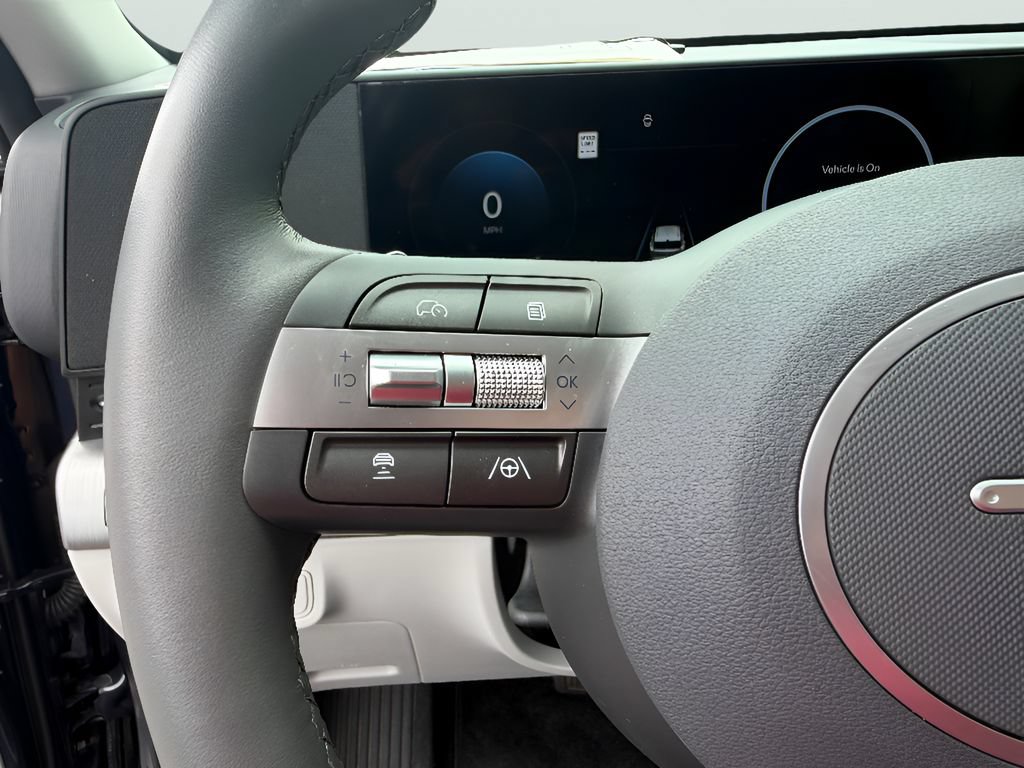Used 2025 Hyundai Kona SEL FWD image 21