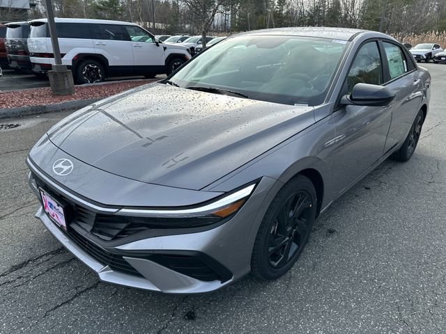 New 2026 Hyundai Elantra Sport 360° Tour