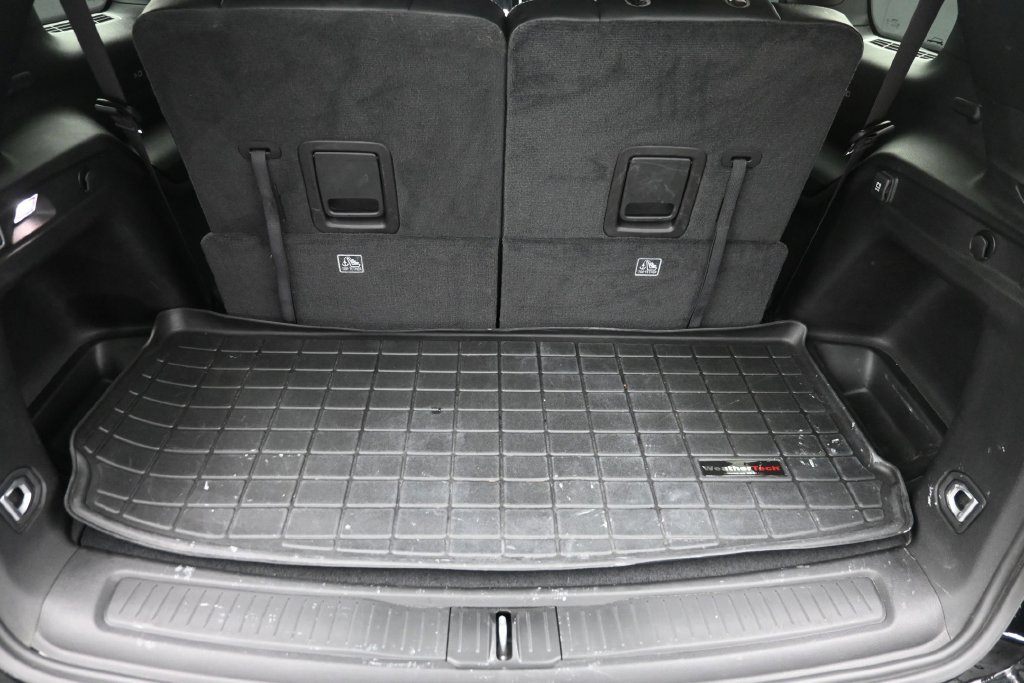 Used 2024 Jeep Grand Cherokee L Altitude AWD/4WD image 12