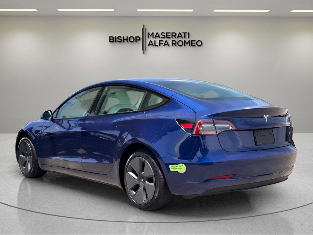 Used 2023 Tesla Model 3 Standard Range RWD image 4
