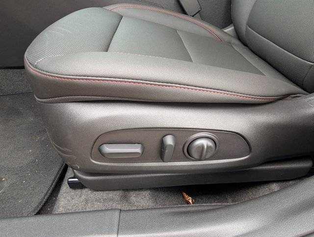 New 2026 Chevrolet Trax RS w/ Driver Confidence Package FWD image 11