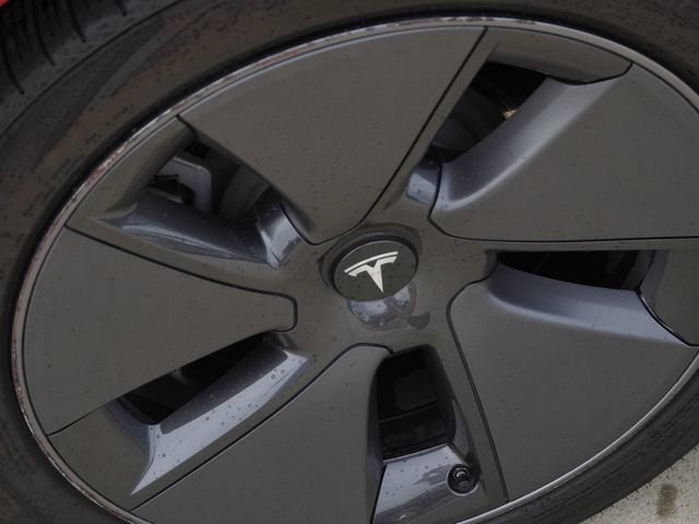 Used 2023 Tesla Model 3 Standard Range RWD image 11