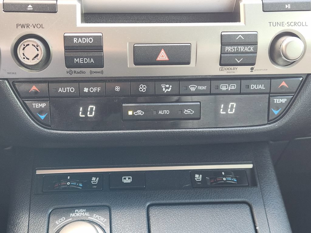 Used 2014 Lexus ES 350 w/ Luxury Package FWD image 20