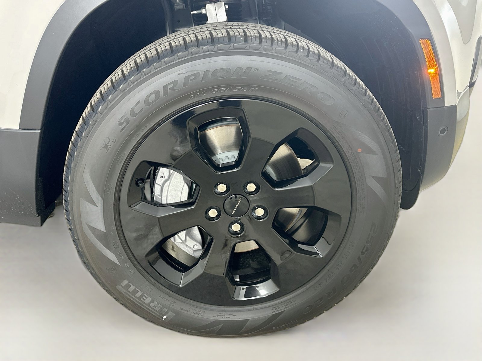 New 2026 Land Rover Defender 110 S AWD/4WD image 10
