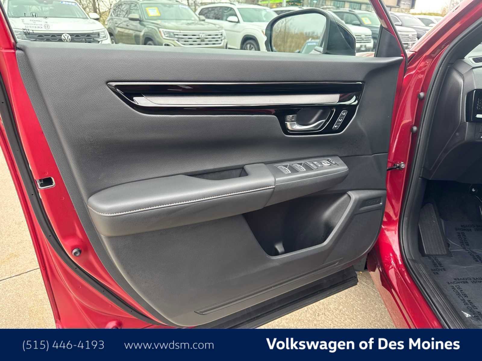 Used 2025 Honda CR-V Sport Touring image 22
