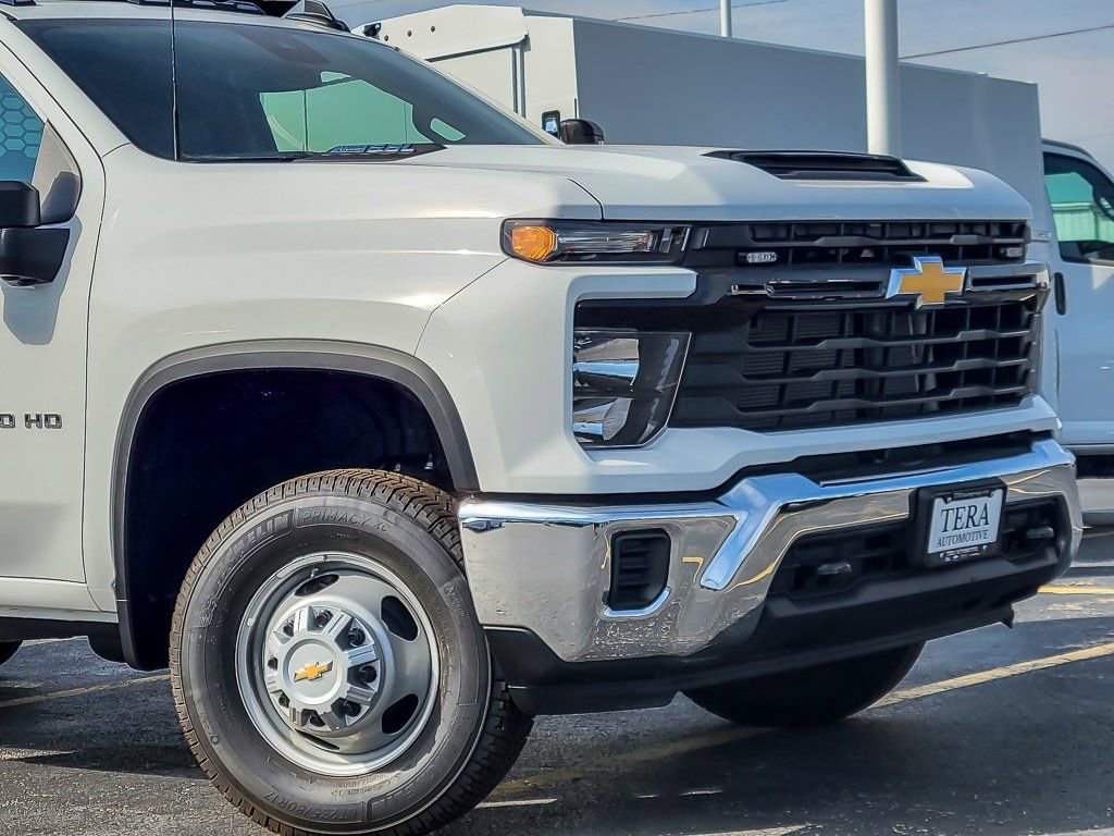 New 2025 Chevrolet Silverado 3500 W/T w/ WT Convenience Package AWD/4WD image 2