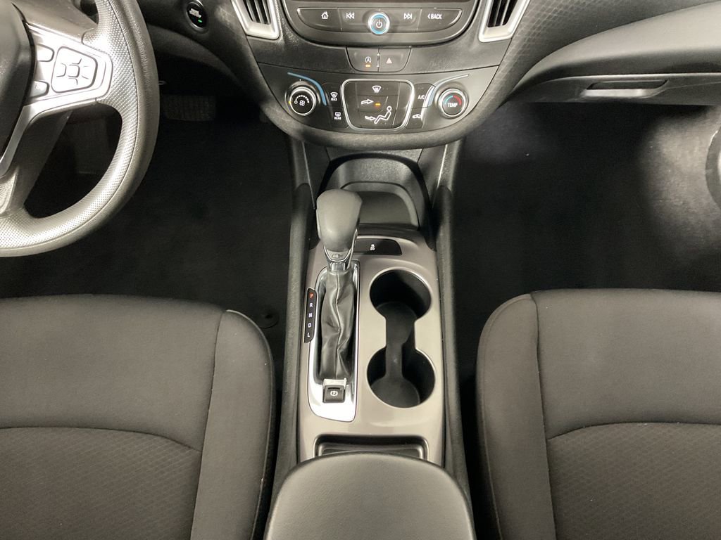 Used 2023 Chevrolet Malibu LS FWD image 14