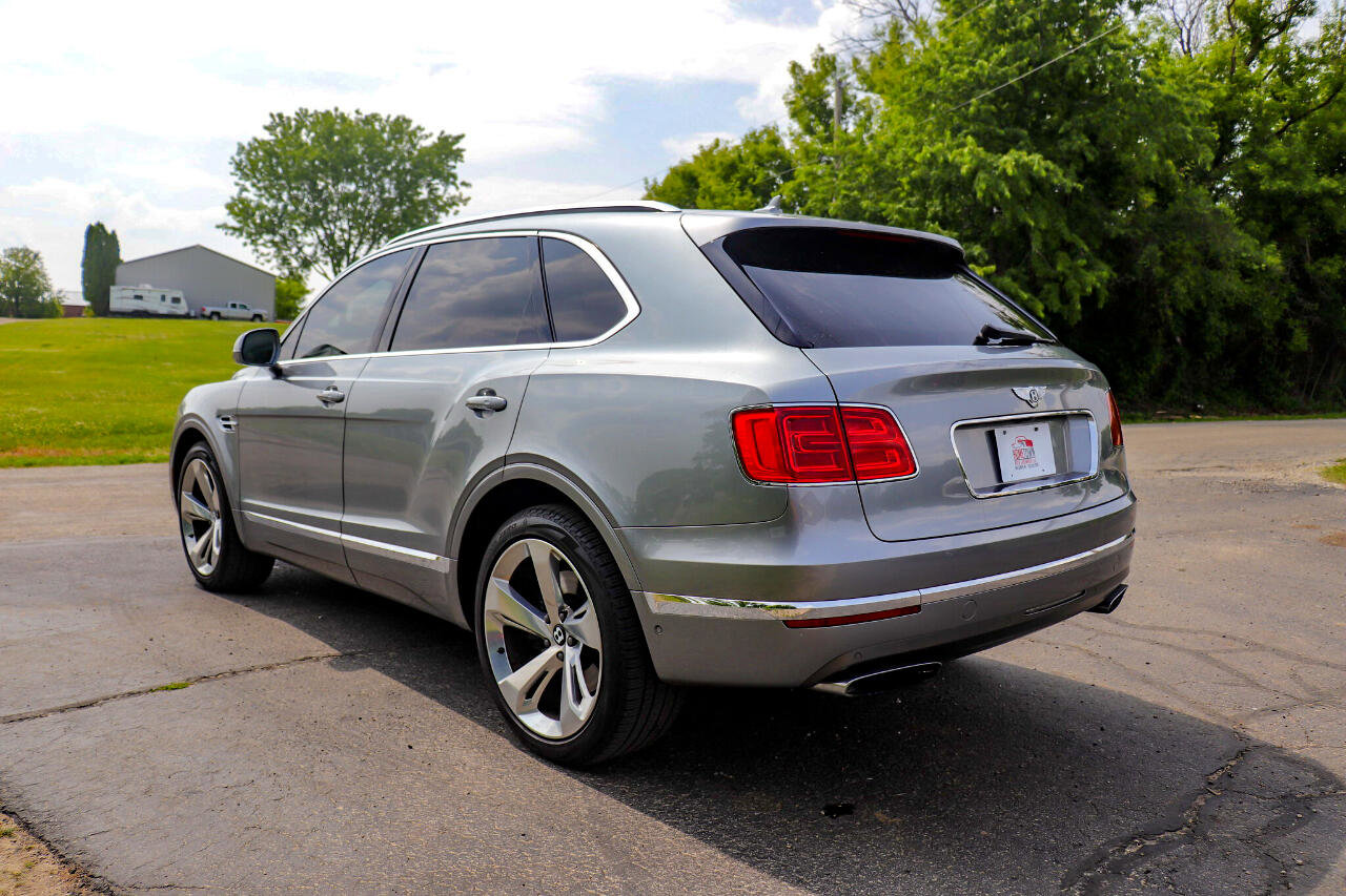 Used 2017 Bentley Bentayga W12 AWD image 8