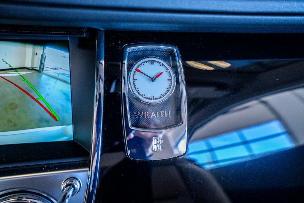 Used 2018 Rolls-Royce Wraith image 44