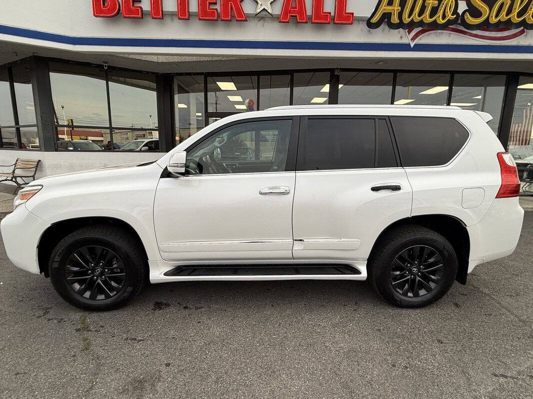 Used 2011 Lexus GX 460 Premium AWD/4WD image 2