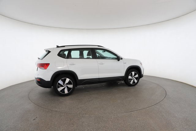 Used 2024 Volkswagen Taos S image 20