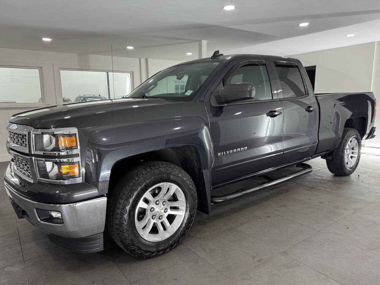 Used 2015 Chevrolet Silverado 1500 LT w/ All Star Edition AWD/4WD image 2