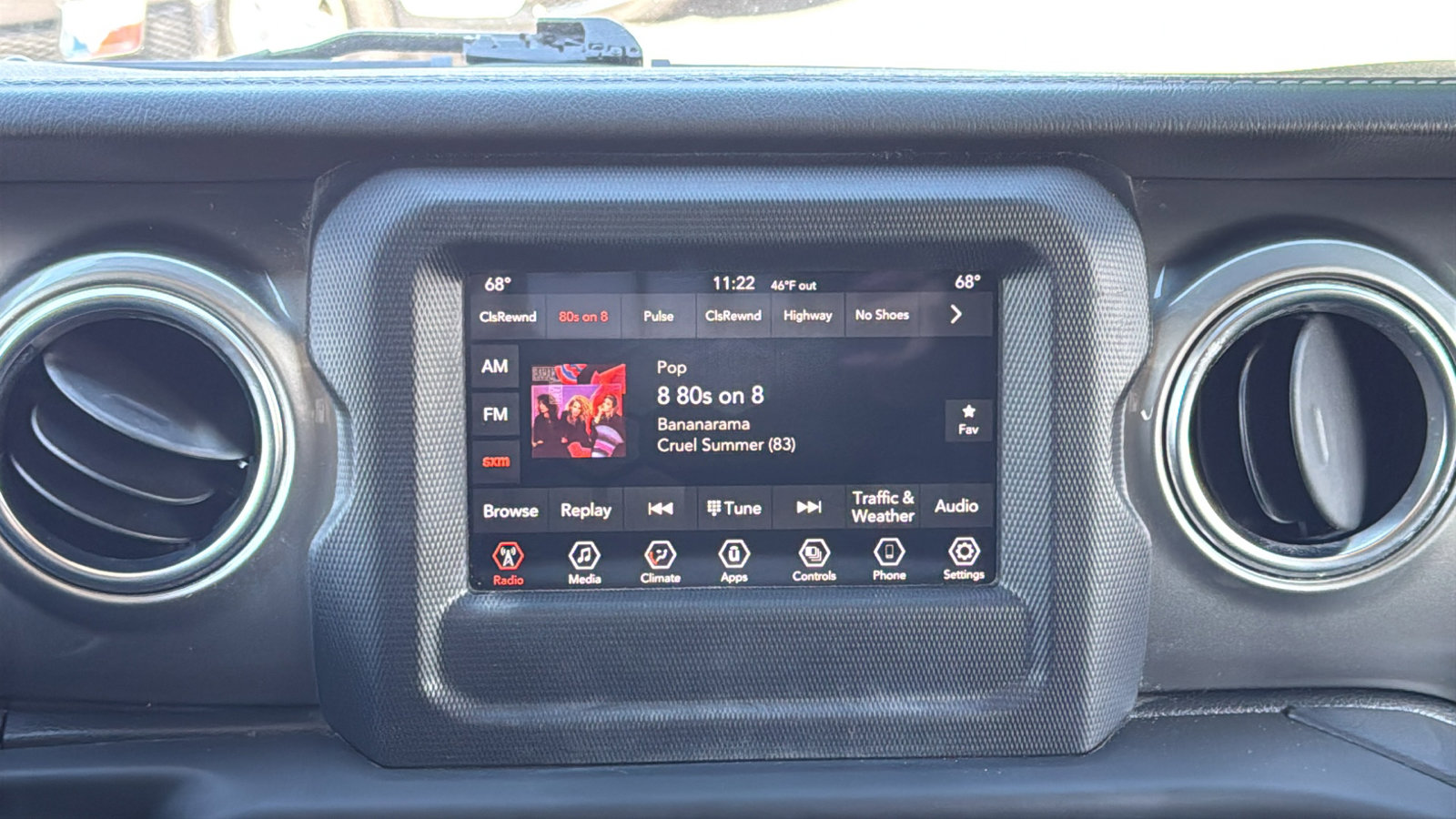 Used 2021 Jeep Wrangler Unlimited Sahara image 18