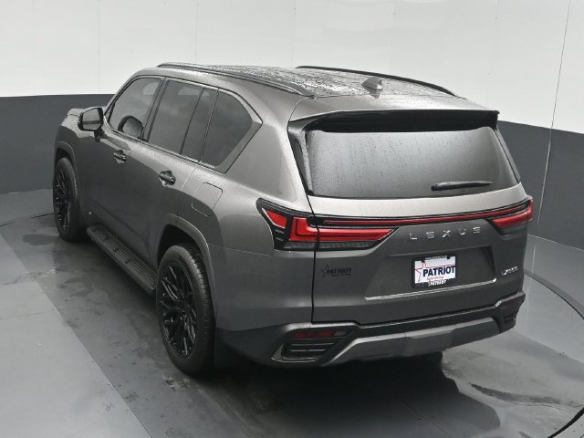Used 2026 Lexus LX 600 4WD w/ Appearance Package image 40