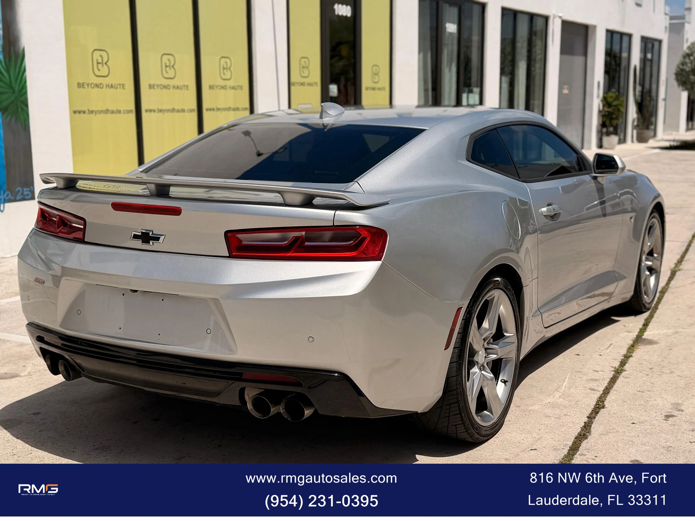 Used 2016 Chevrolet Camaro SS RWD image 5