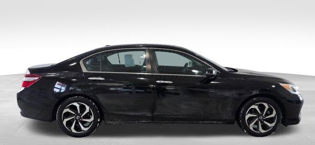 Used 2016 Honda Accord EX image 8