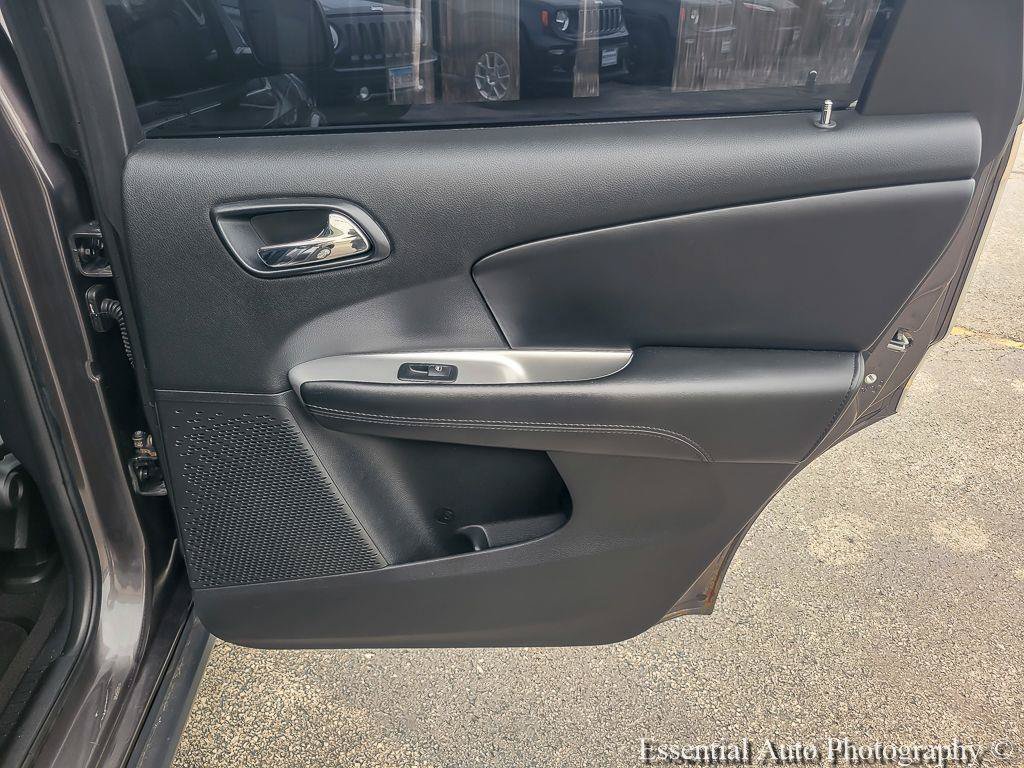 Used 2017 Dodge Journey SE w/ Flexible Seating Group FWD image 27