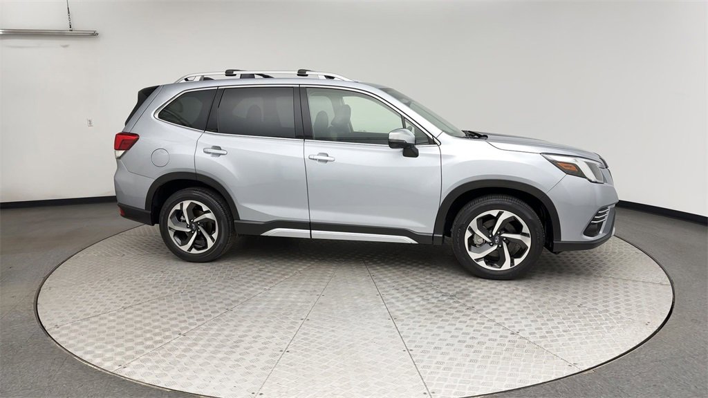 Used 2024 Subaru Forester Touring image 9