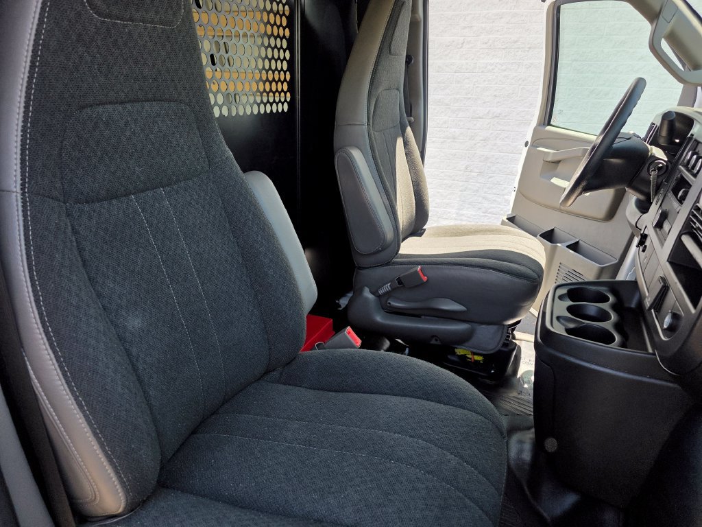 Used 2025 GMC Savana 2500 w/ Driver Convenience Package RWD image 15