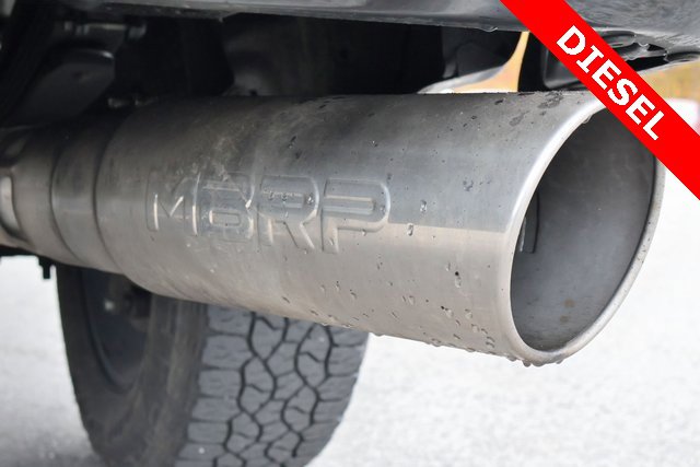 Used 2022 GMC Sierra 3500 Denali w/ Denali Black Diamond Edition image 14