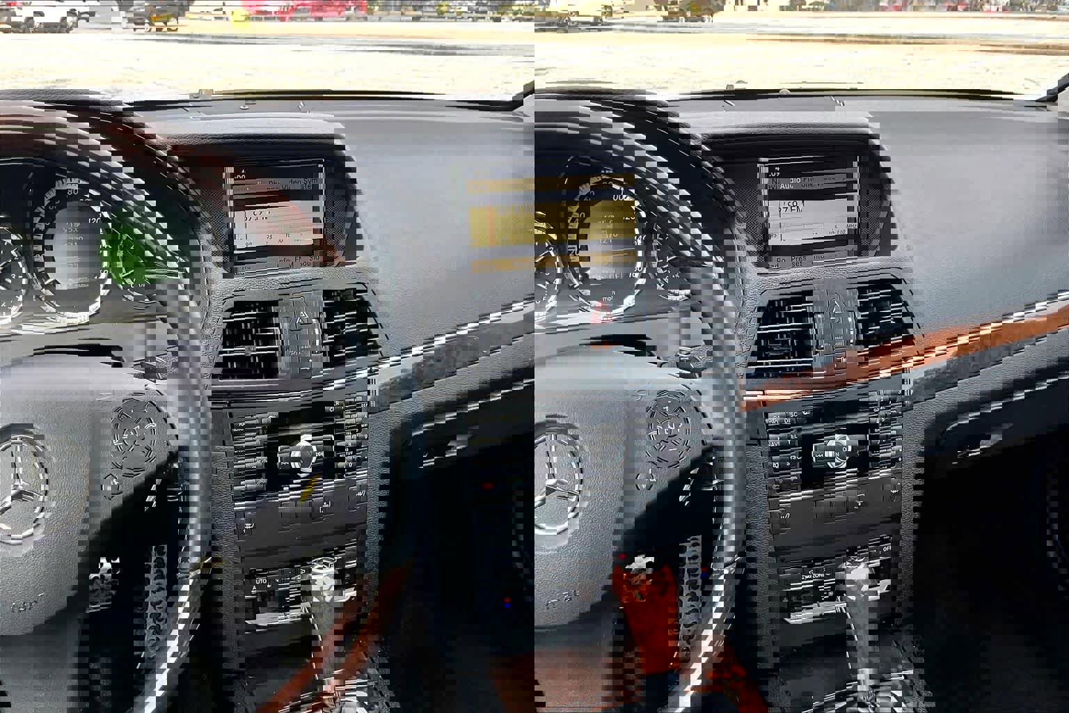 Used 2011 Mercedes-Benz E 350 Coupe image 6