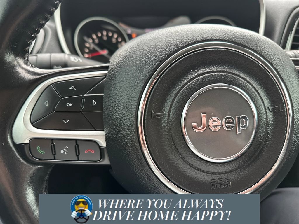 Used 2020 Jeep Compass Latitude image 14